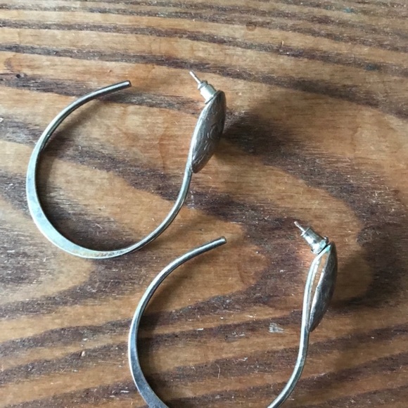 Vintage Sterling Silver Hoop Earrings - Picture 5 of 10